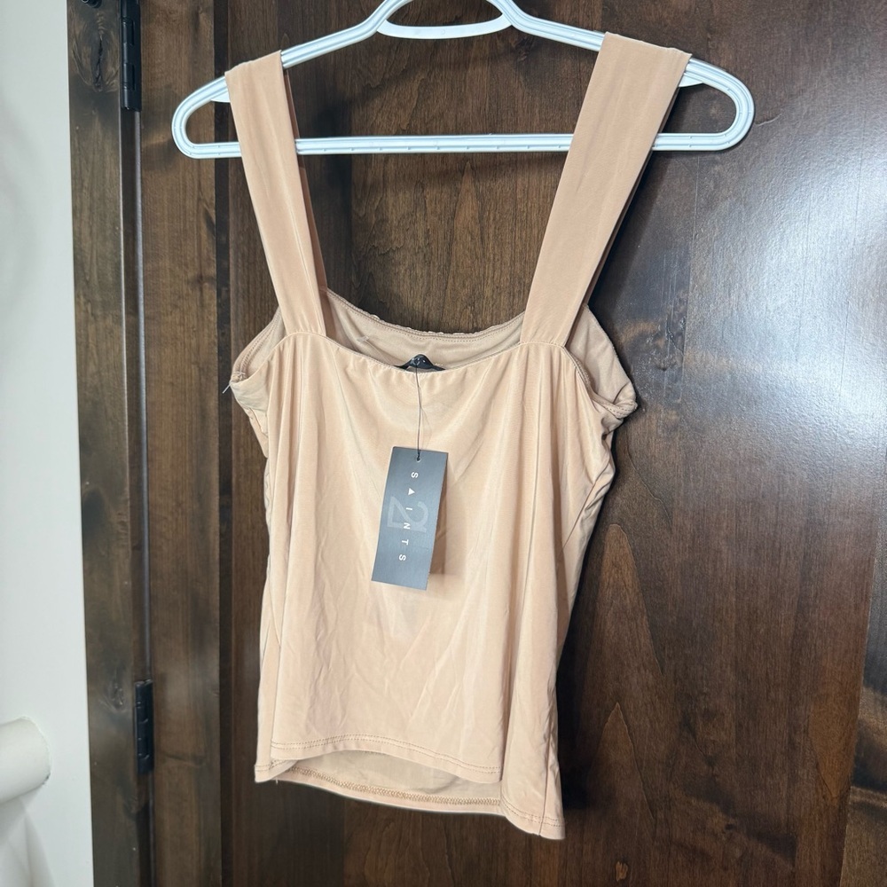 21 Saints NWT Women's Cream Sleeveless Top feminine wide straps straight neck L - Picture 4 of 7
